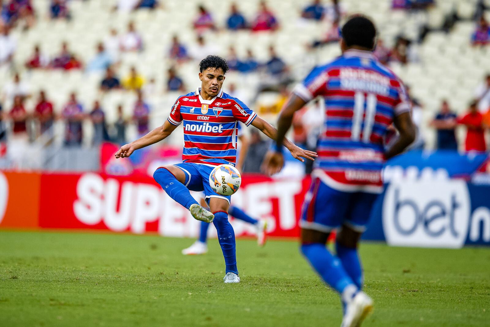 Kauan em ação pelo Fortaleza