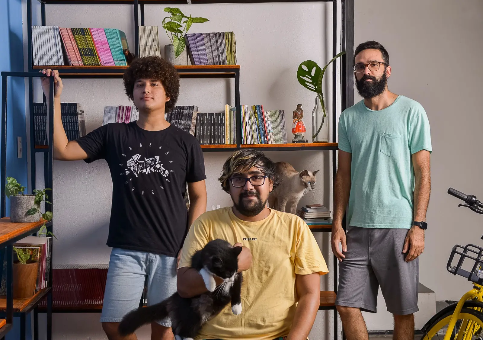 Editora Substânsia celebra 10 anos em 2024 e programação do Abril para Leitura destaca iniciativa independente