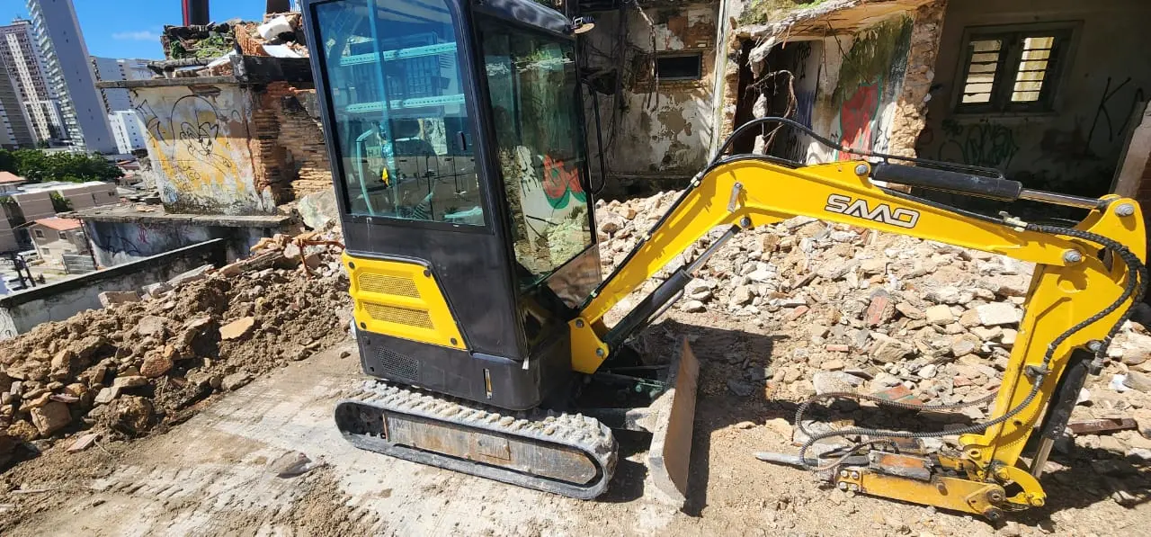 Obra de demolição do Edifício São Pedro é embargada por auditores fiscais