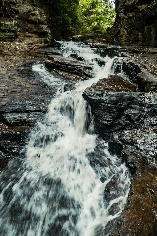 Também no Sítio Cipó, em Baturité, está a Cachoeira do Amor