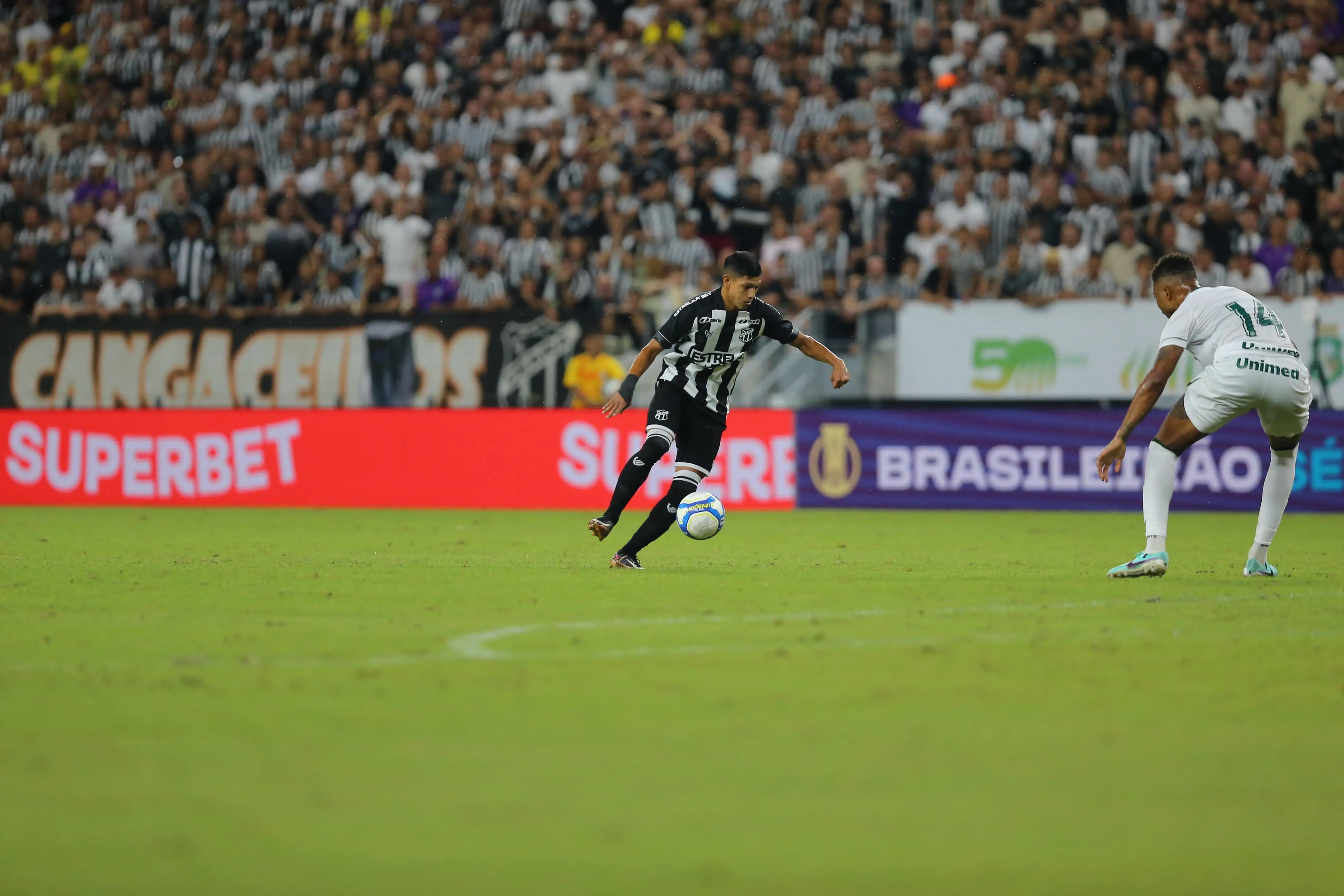 Erick Pulga em Ceará x Goiás