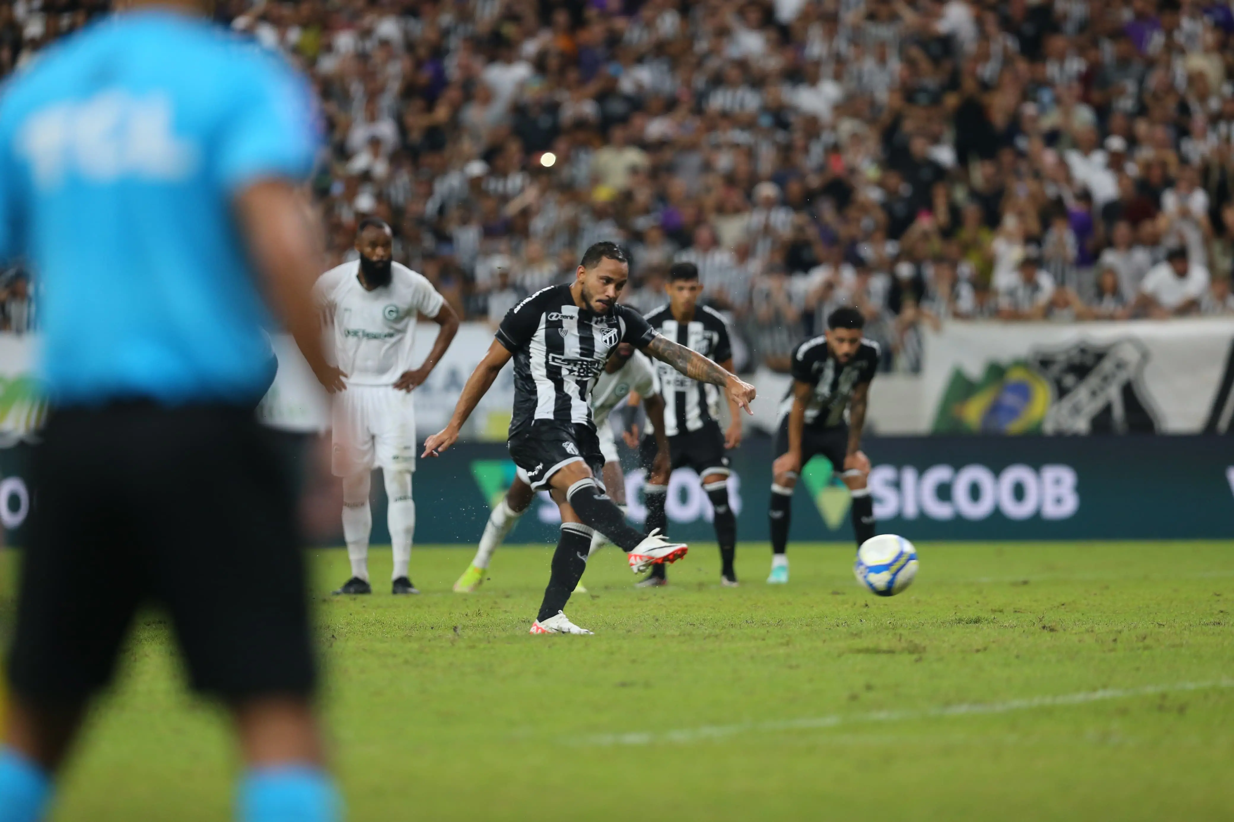 Lourenço em Ceará x Goiás