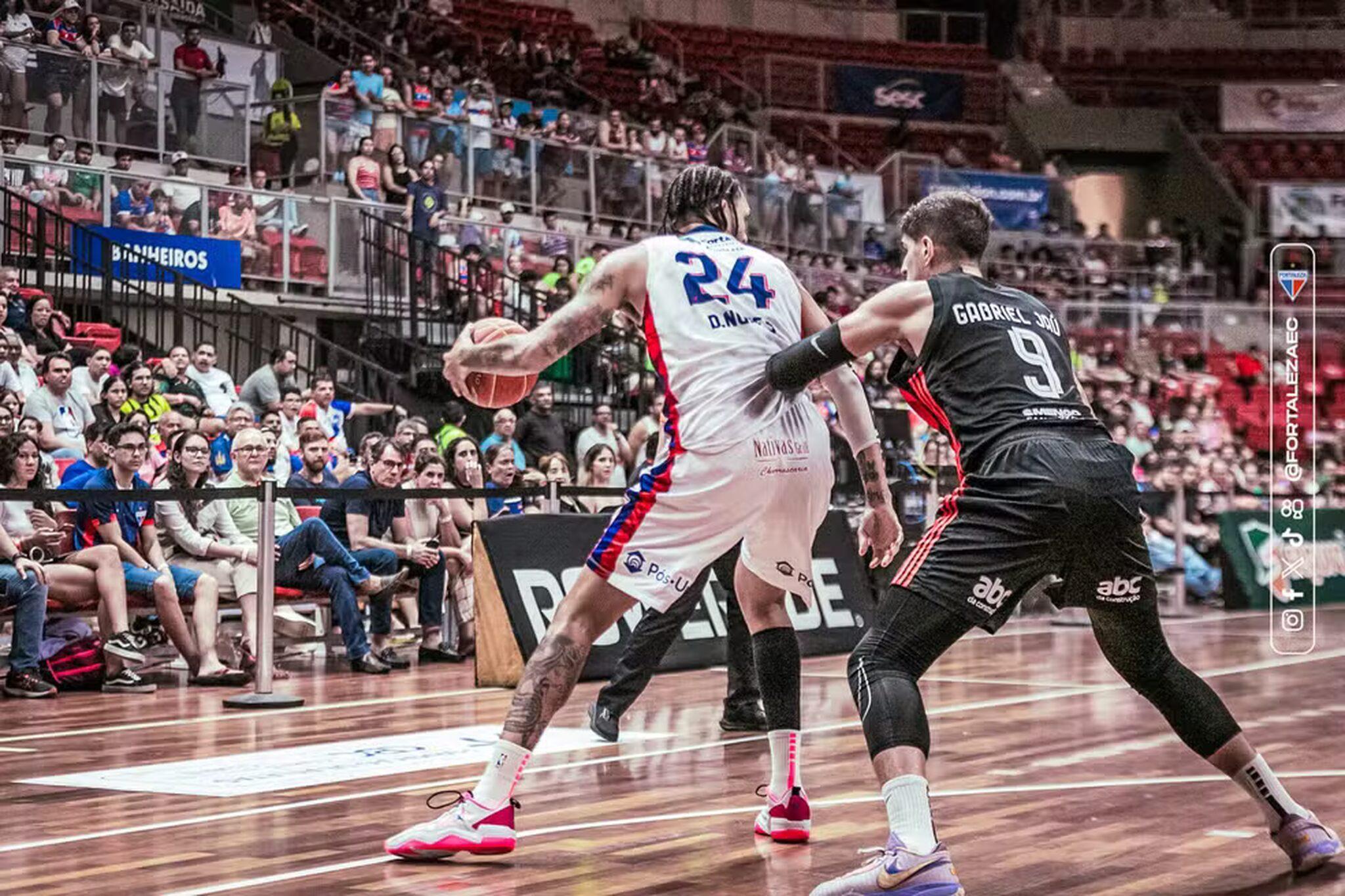 Fortaleza Basquete Cearense e Flamengo no CFO