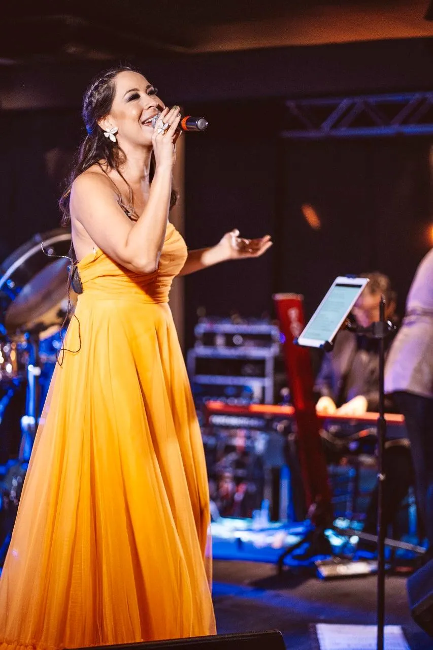 Ludmila define o próprio trabalho como autêntico, sempre buscando assinatura própria e respeitando ao máximo o perfil musical dos clientes