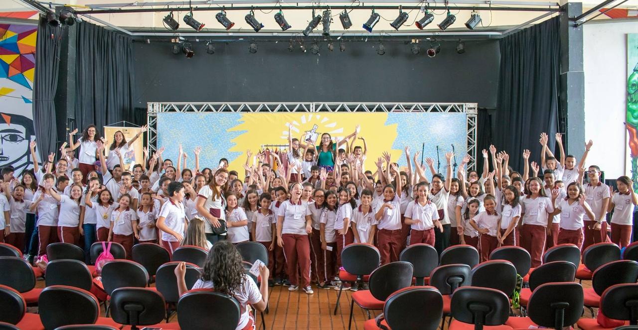 Feira da Literatura Cearense teve primeira edição em 2018 que já evidenciava o caráter de proximidade a colégios públicos do Estado