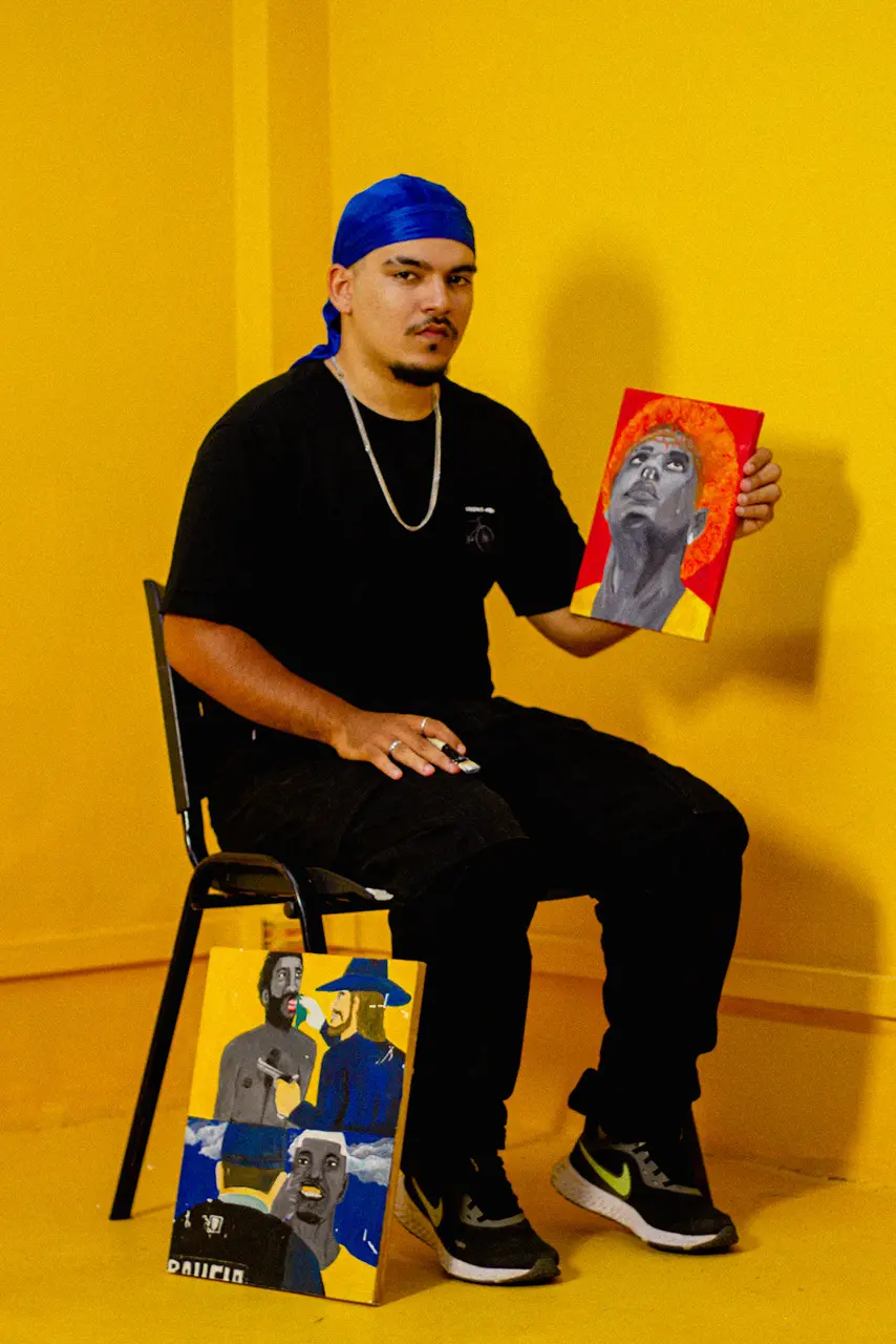 Além de artista visual, Blecaute também é estudante de Filosofia