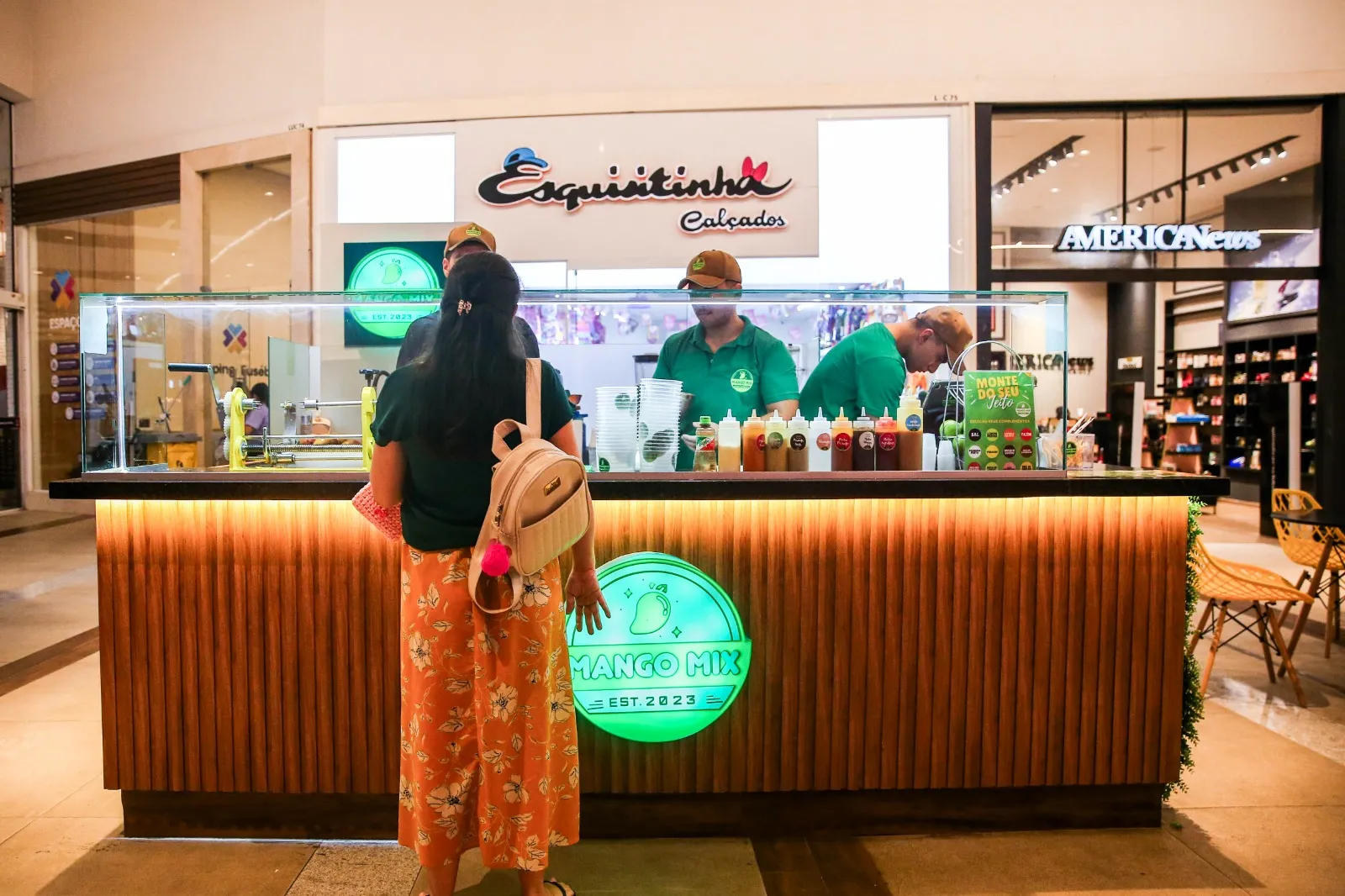 O quiosque onde está sediado o Mango Mix, no Shopping Eusébio: desejo de ir além