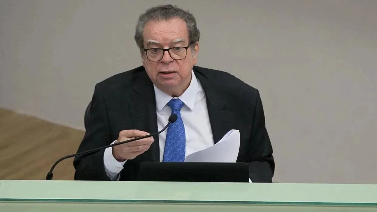 Alexandre Figueiredo, que faleceu no domingo (16) aos 66 anos, era o membro mais antigo em atuação no TCE