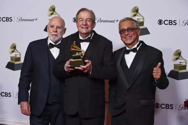 Banda venceu o Grammy de Melhor Álbum de Pop Latino pelo disco “Pasieros”