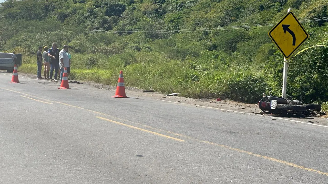 foto de acidente na Acidente br-020, no ceará