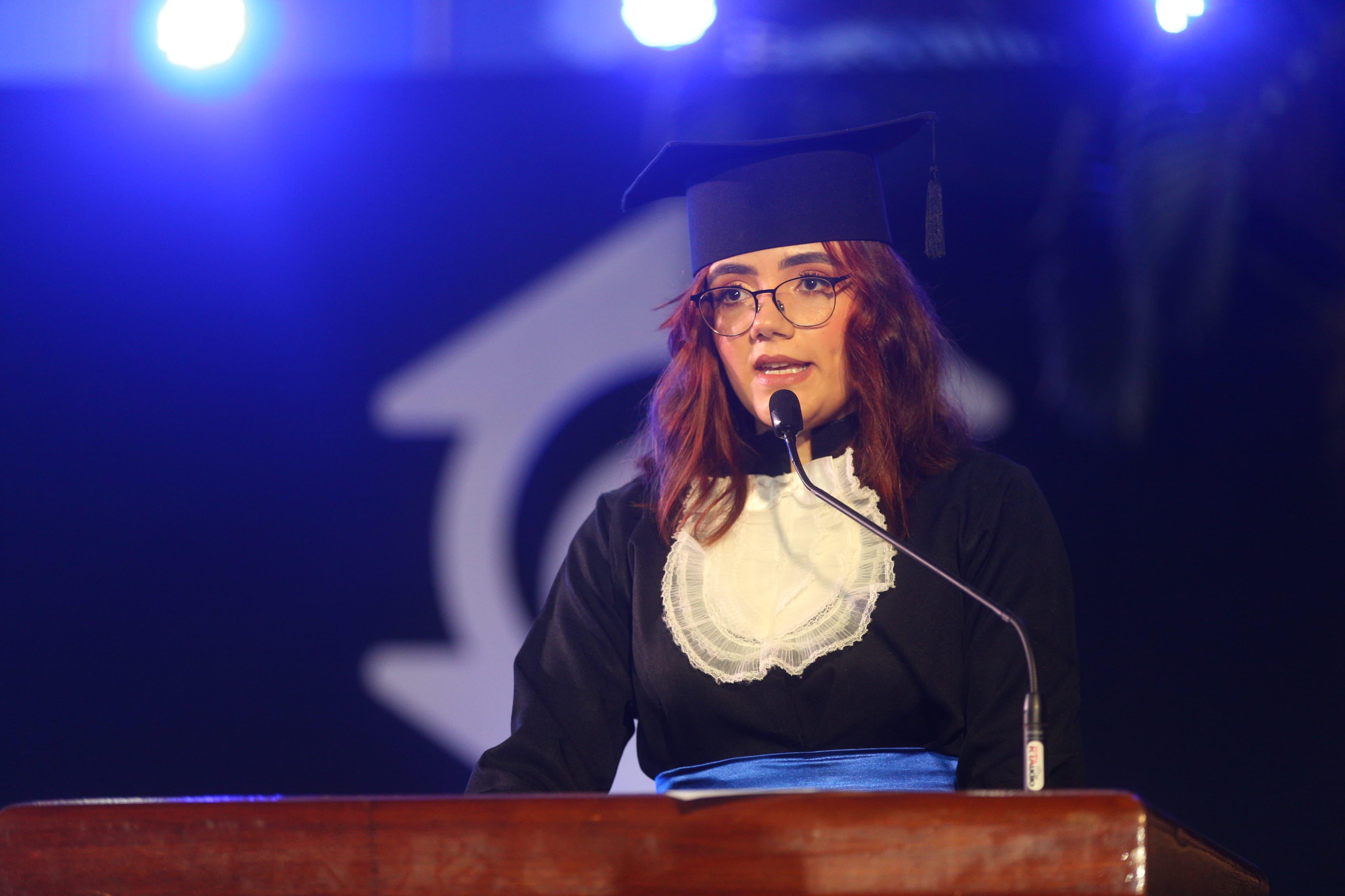 Deborah Baltasar Ribeiro Nogueira, do curso de Engenharia da Computação