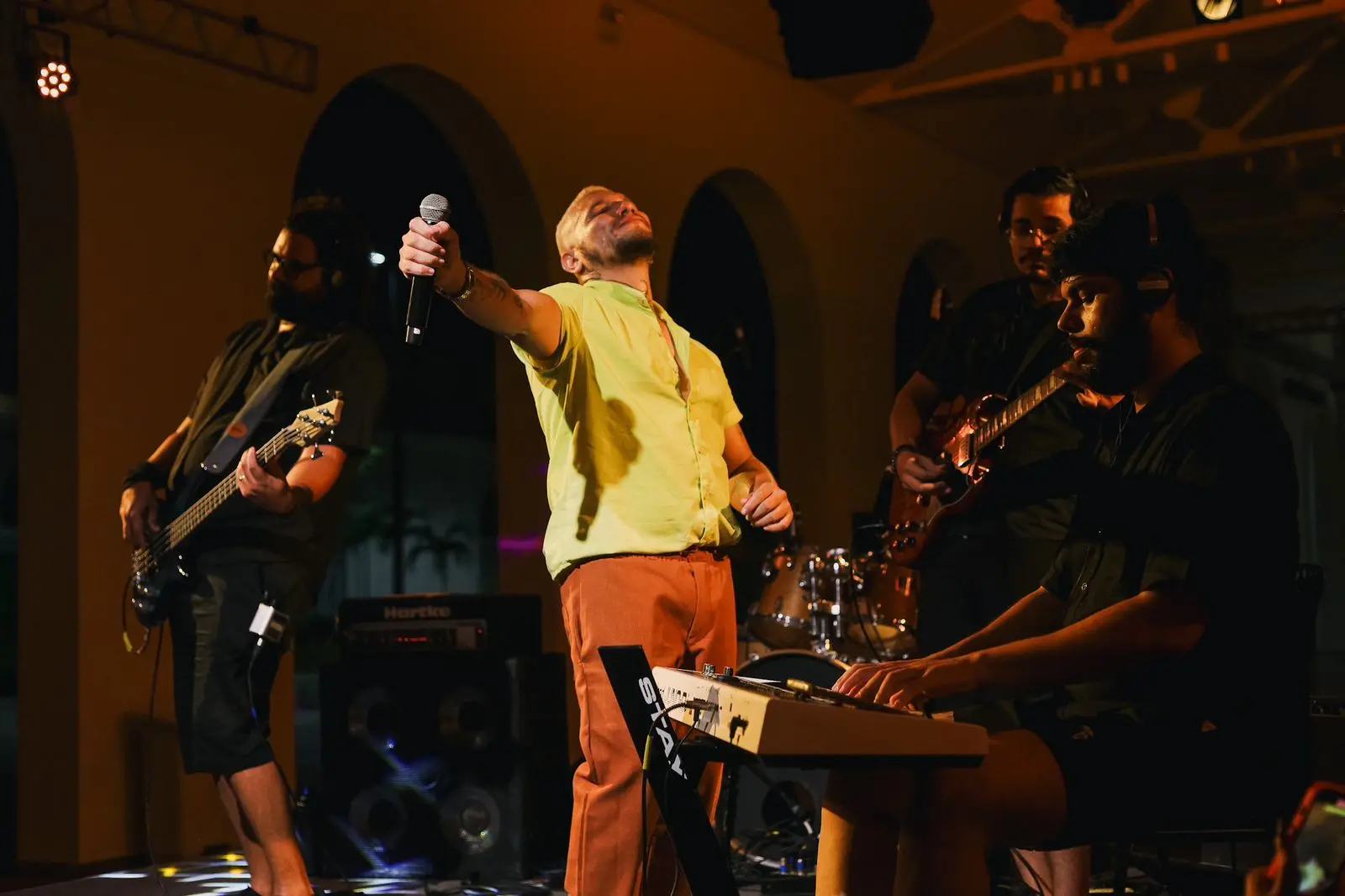 Hirco canta Brega já circulou por espaços como a Estação das Artes (na foto) e o Centro Cultural Bom Jardim