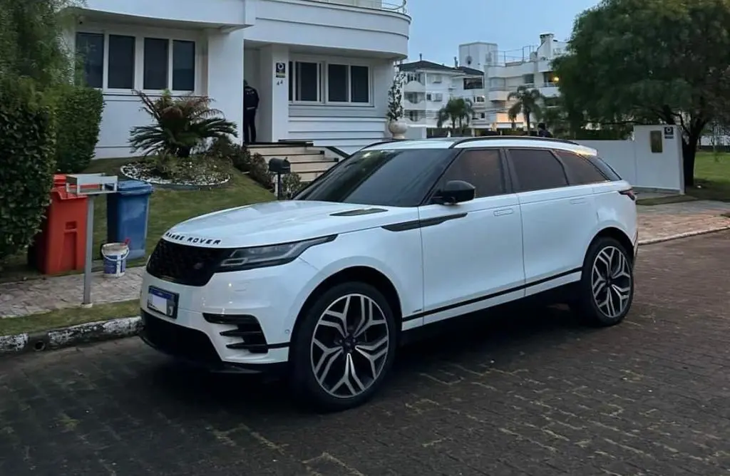 carro de luxo apreendido