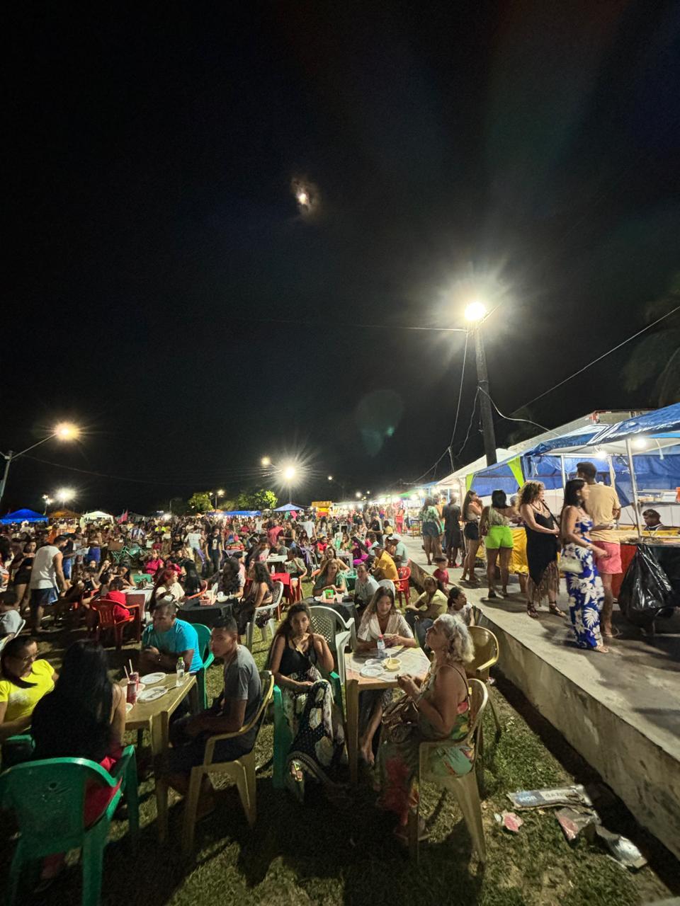 Tacacá, maniçoba, tucupi, vatapá, galinhada, caldo de turú e guaraná, a culinária tipicamente paraense teve espaço no festival Choro Jazz