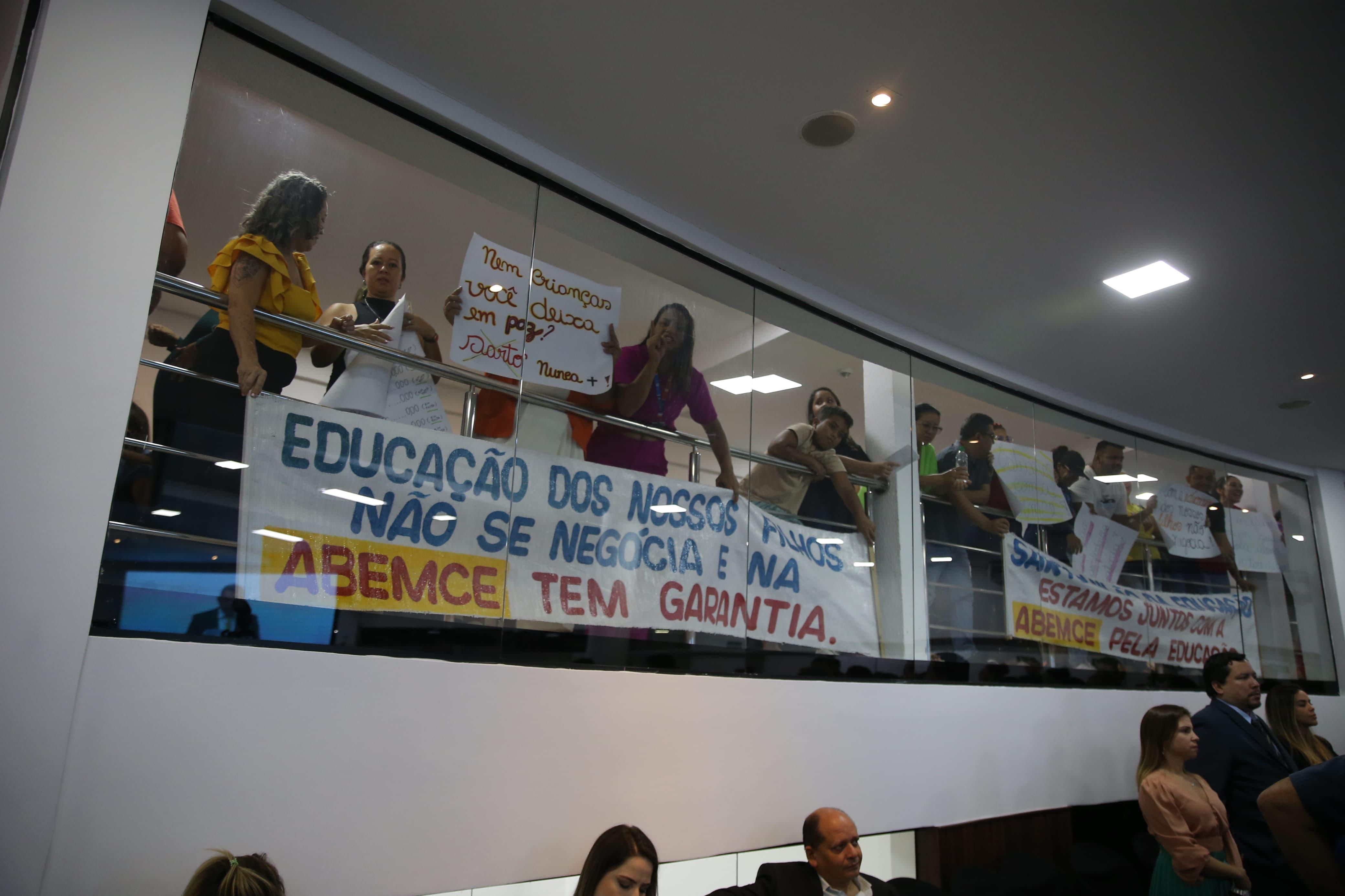 Protesto na Câmara Municipal