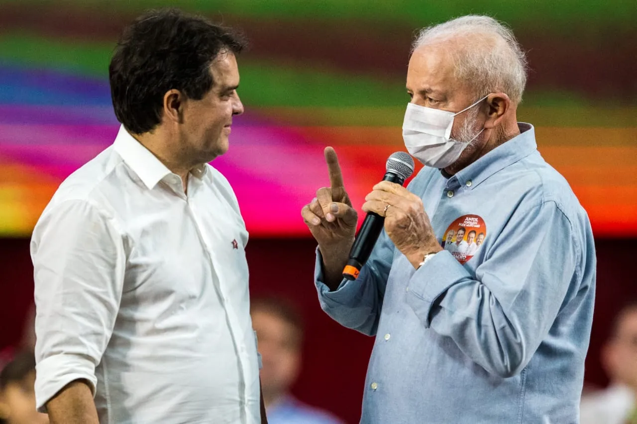 Lula discursou em evento de convenção do PT em Fortaleza, que oficializou Evandro como candidato a prefeito