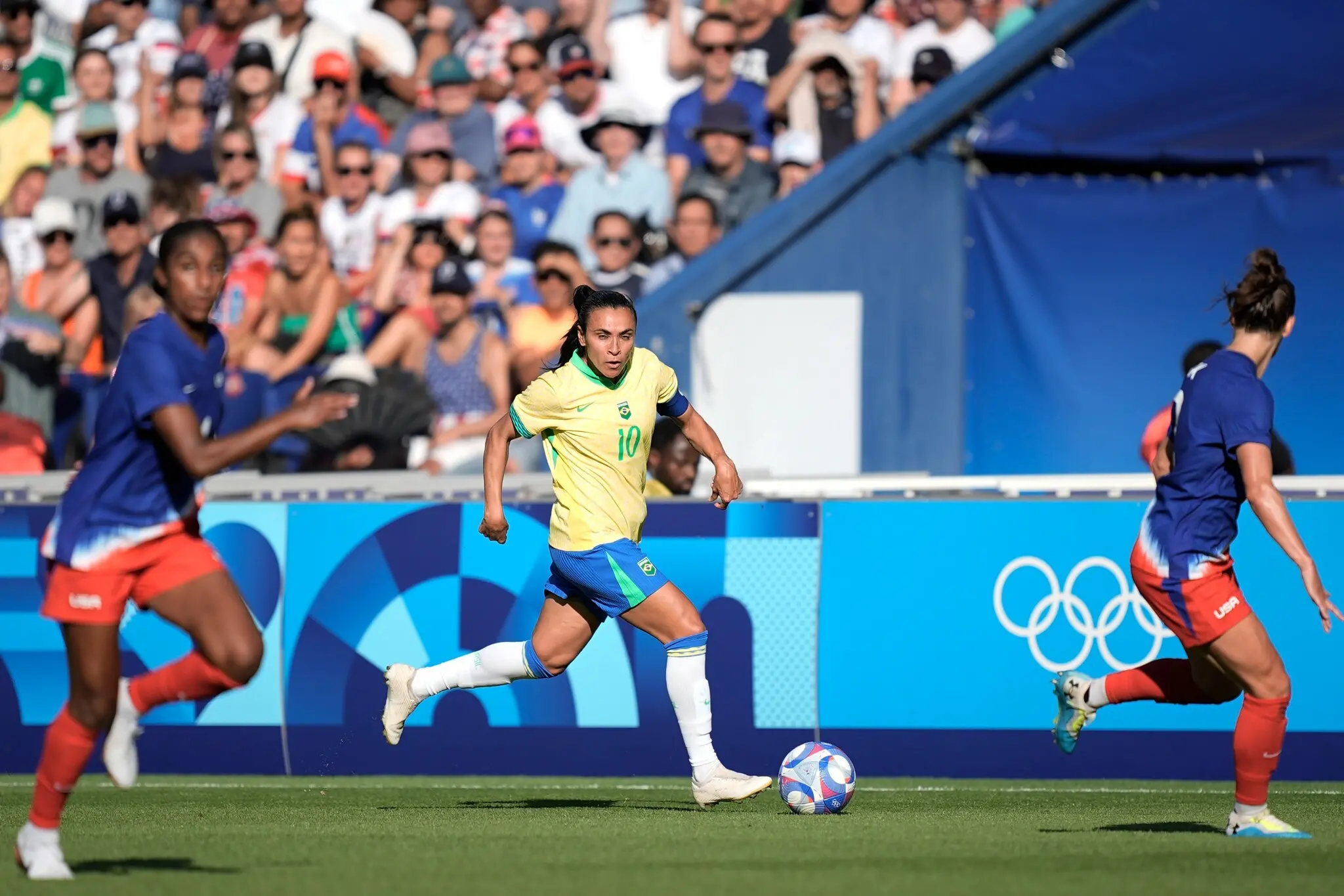 Marta durante Brasil x Estados Unidos nas Olimpíadas 2024