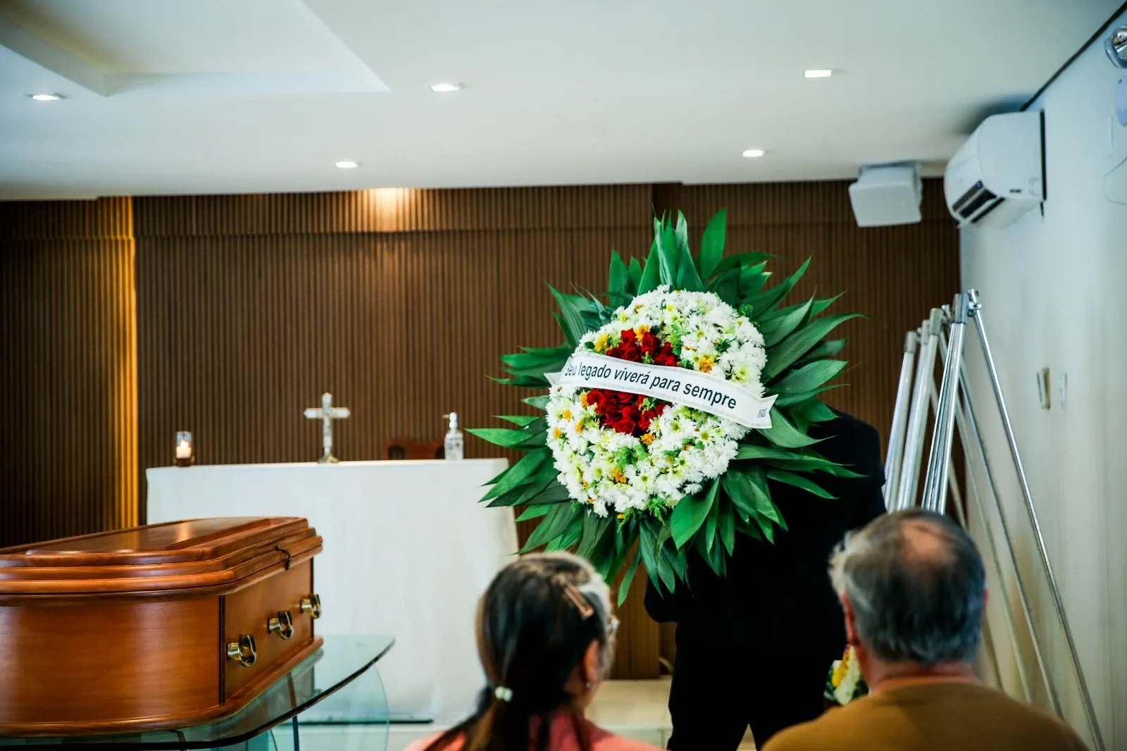 Velório de Raphael Bohne, uma das vítimas do acidente aéreo da Voepass, ocorreu nesta quinta-feira (15)
