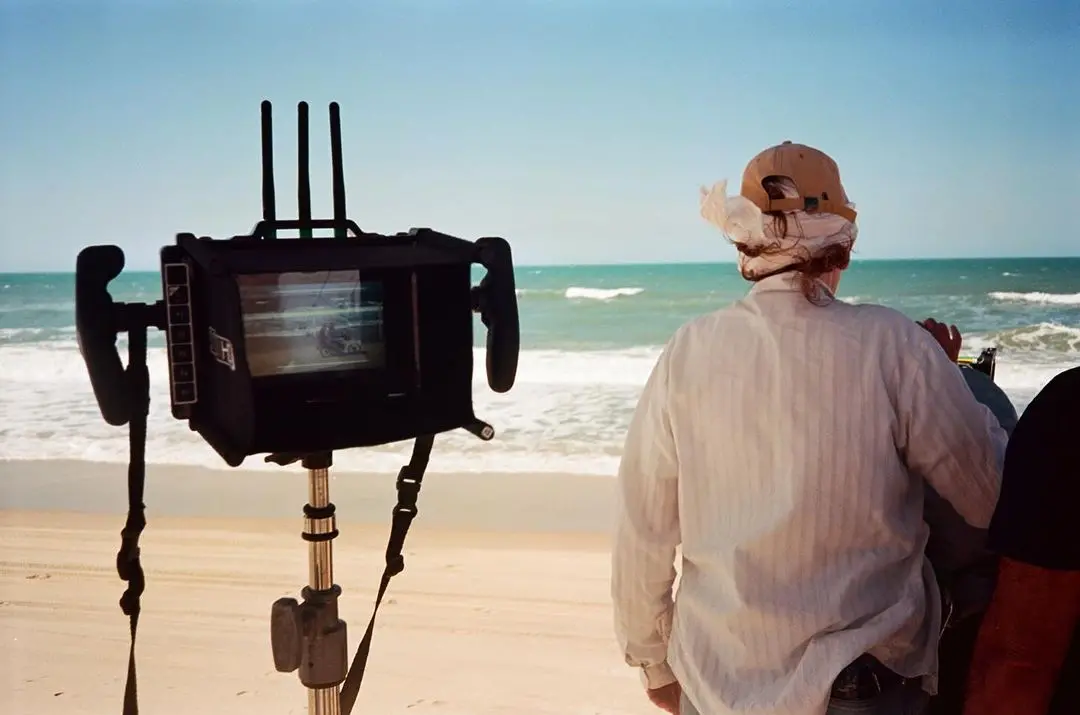 Valorização mútua entre cidade e obra marcam a escolha de uma ambientação para um filme