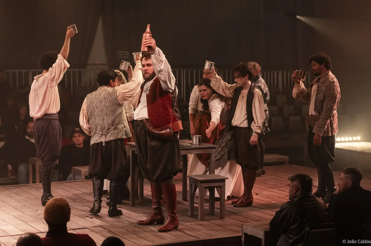 O cearense Walmick de Holanda compõe elenco do espetáculo 'Shakespeare Apaixonado', baseado no filme homônimo