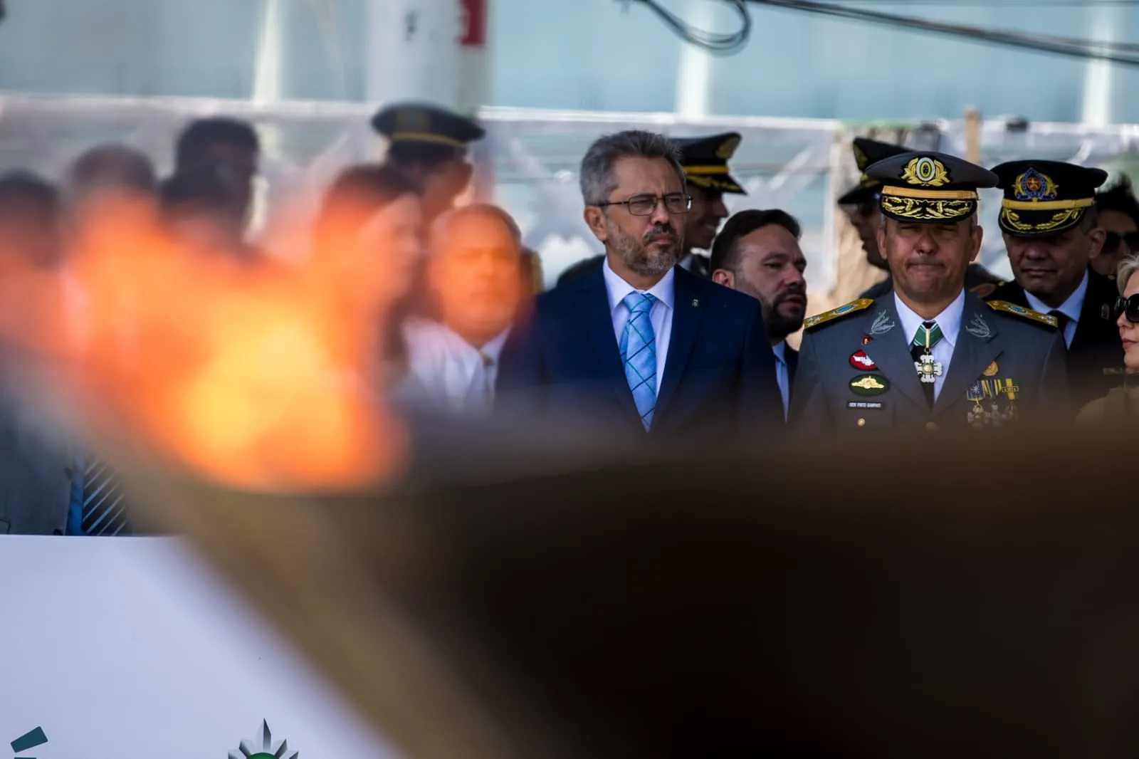 O governador Elmano de Freitas compareceu ao desfile de 7 de setembro