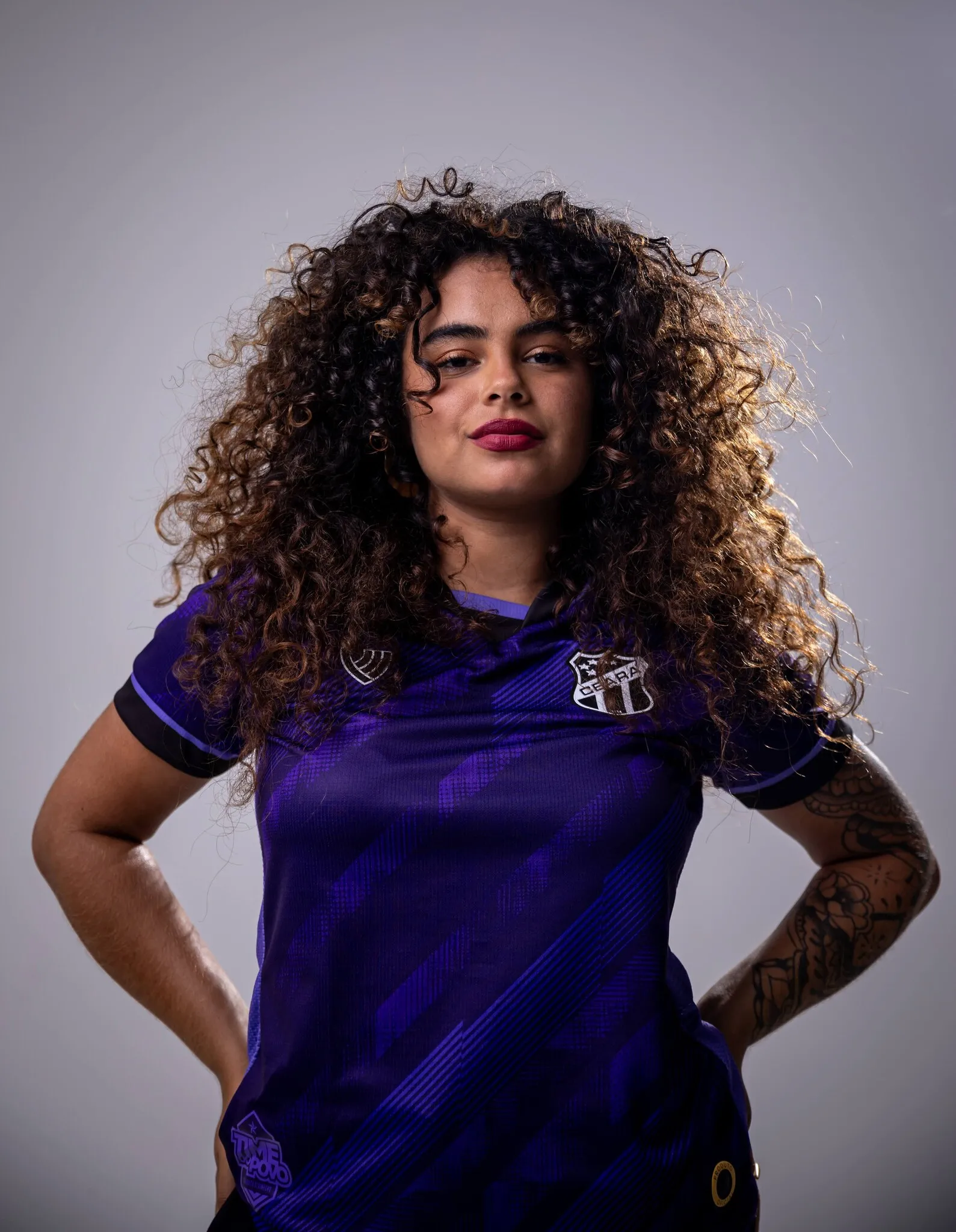 O novo modelo da camisa do Ceará já está disponível para compra a partir desta terça-feira (17)