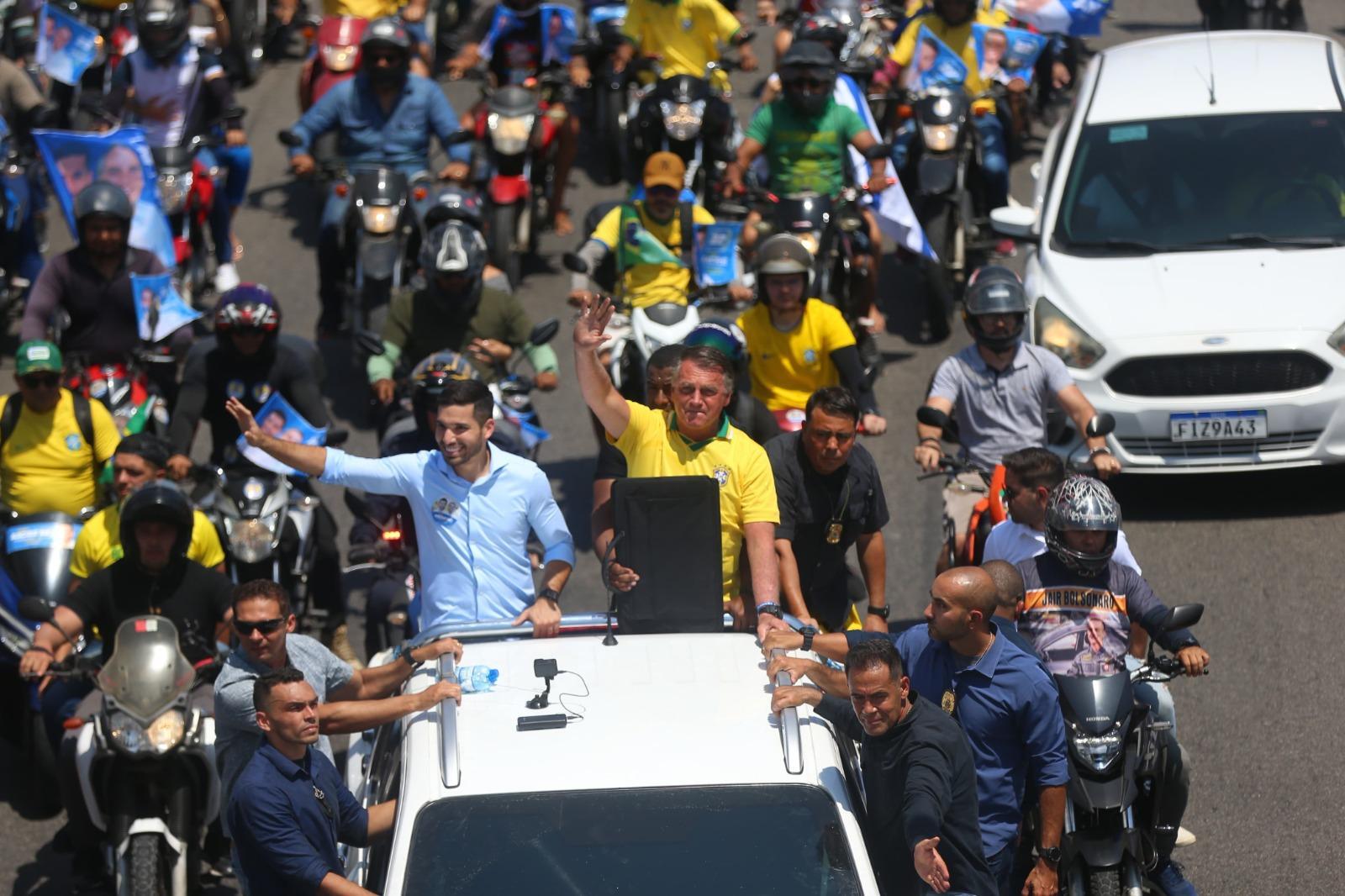 André Fernandes, Jair Bolsonaro, eleições, carreata, Fortaleza