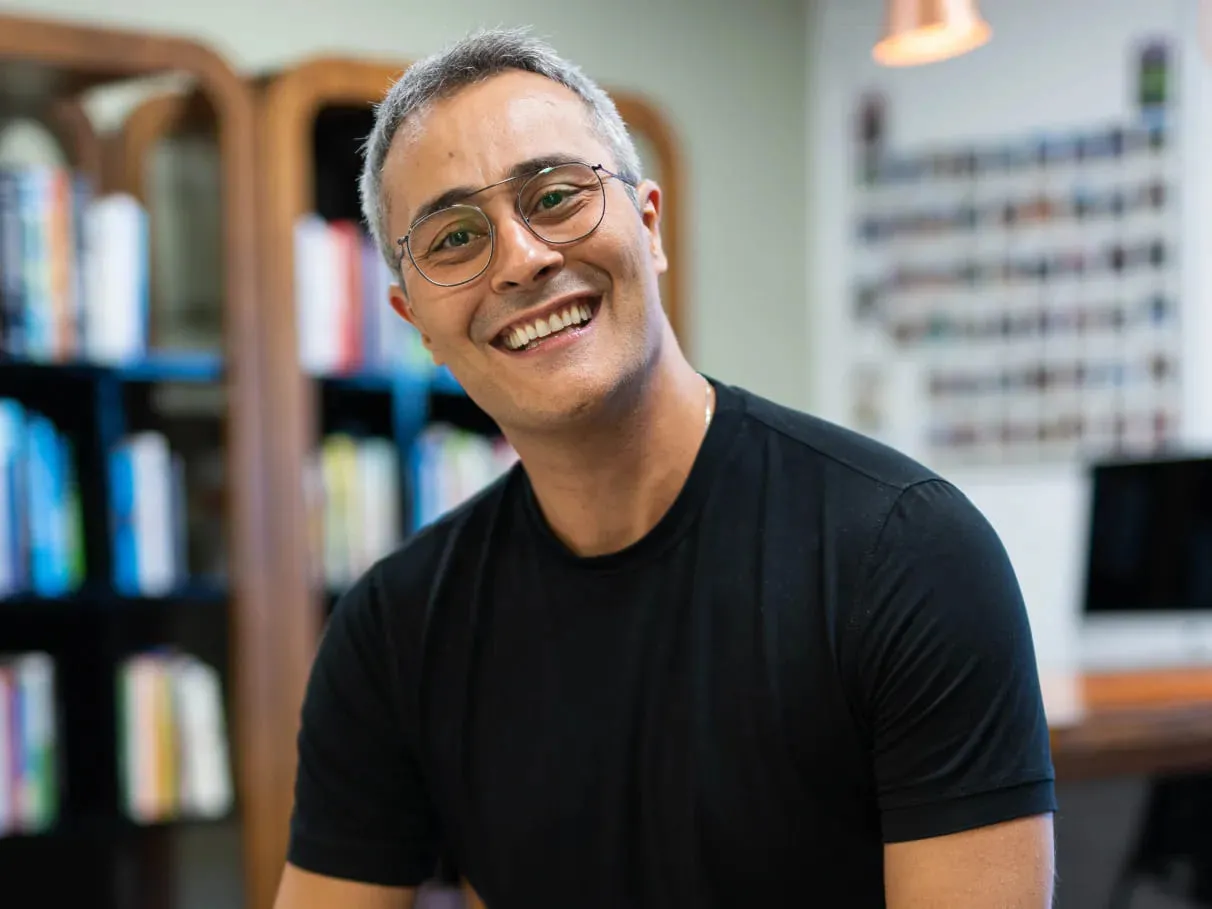 Professor também é fundador de uma plataforma online de estudos