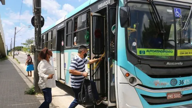 Frota total de ônibus neste domingo (3) será de 471 veículos distribuídos em 227 linhas