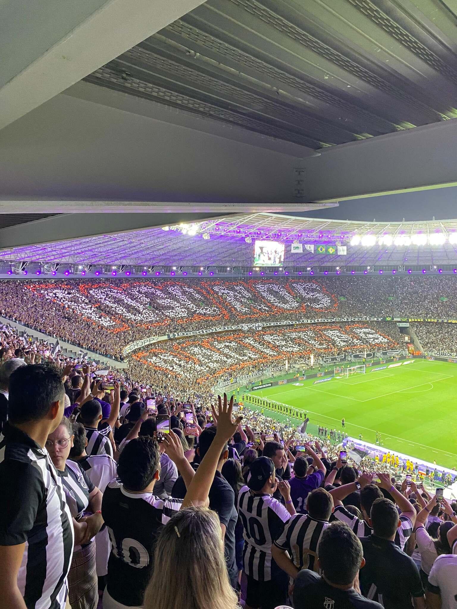 Mosaico da torcida do Ceará