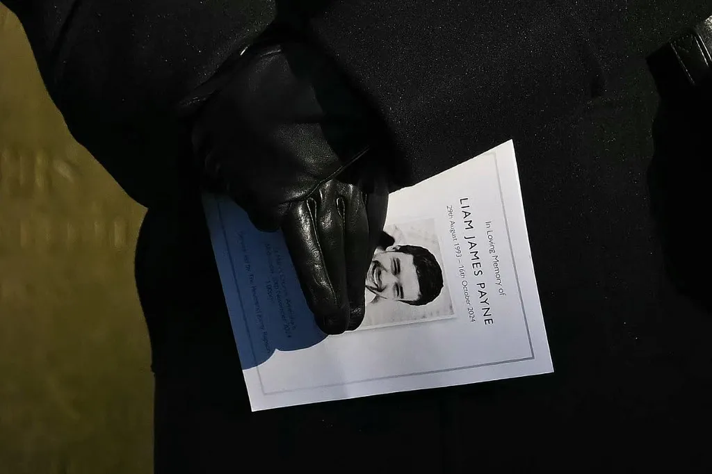 Publicação em homenagem a Liam Payne durante o funeral