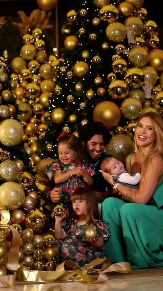 Família fez imagens para celebrar a nova decoração