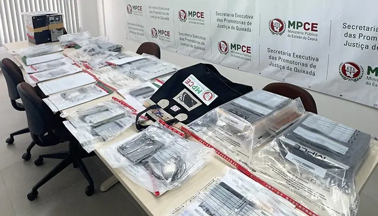 Foto de materiais apreendidos em operação contra irregularidades em contratos da prefeitura de Choró