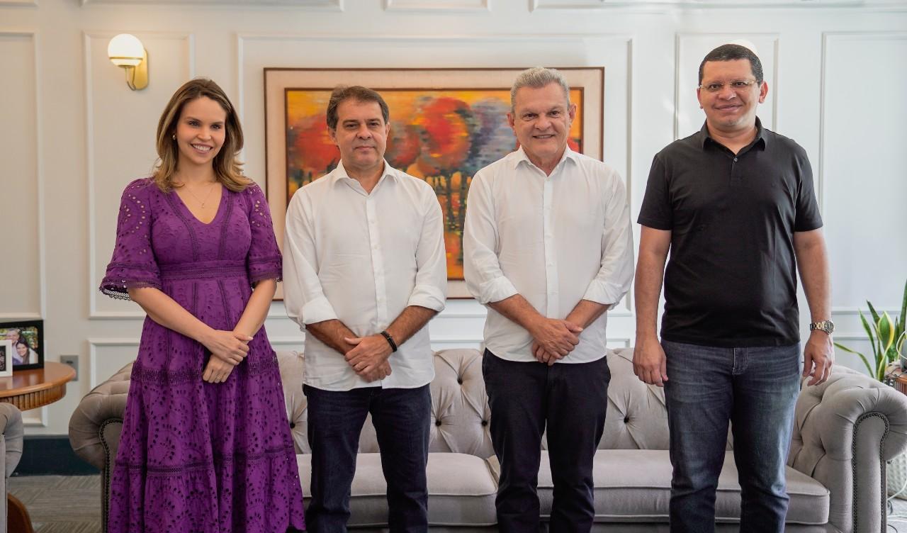 Reunião de Transição entre José Sarto, Gabriella Aguiar e Evandro Leitão