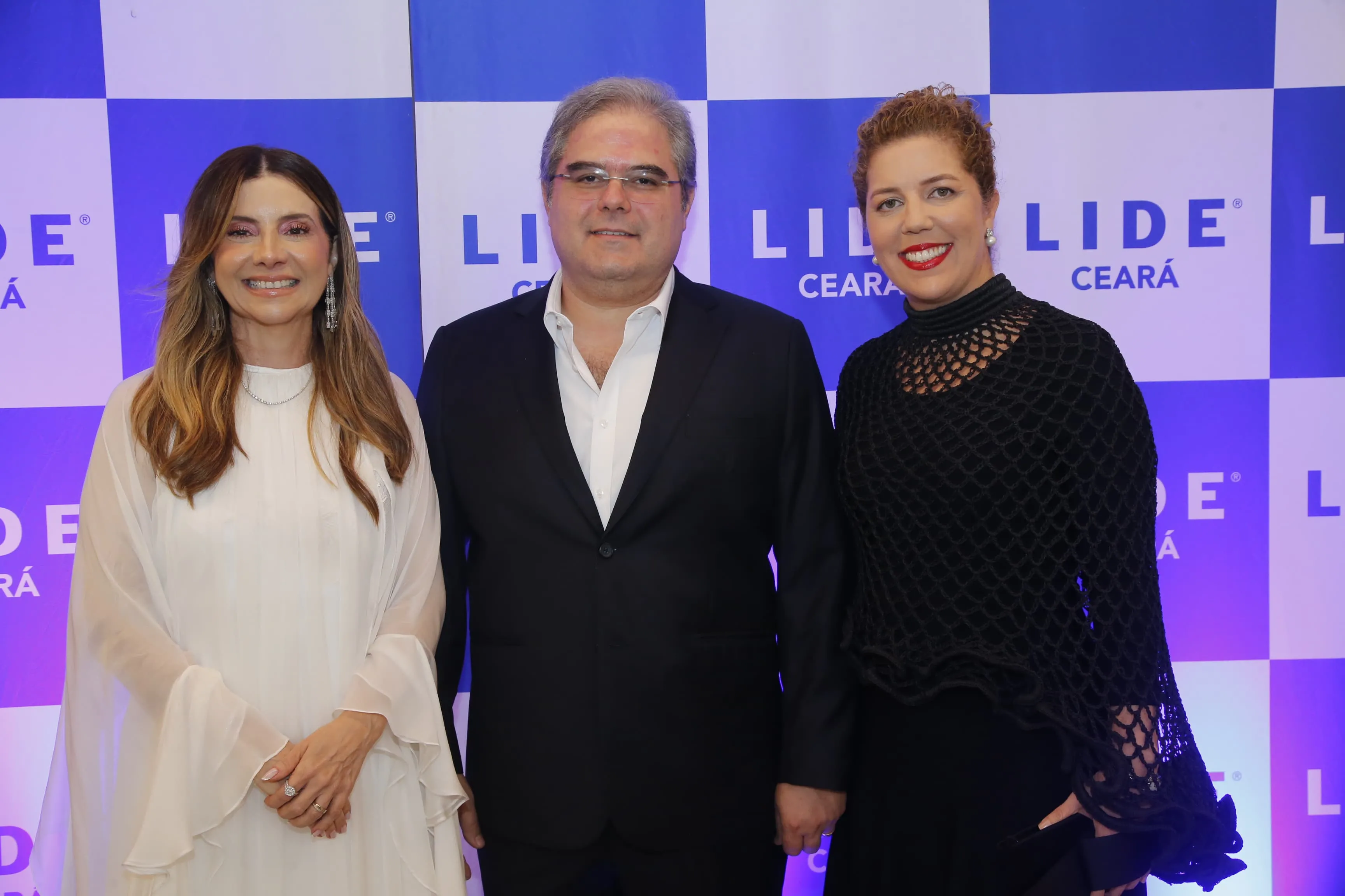 Emilia Buarque, Edson Neto e Ticiana Queiroz marcaram presença na cerimônia
