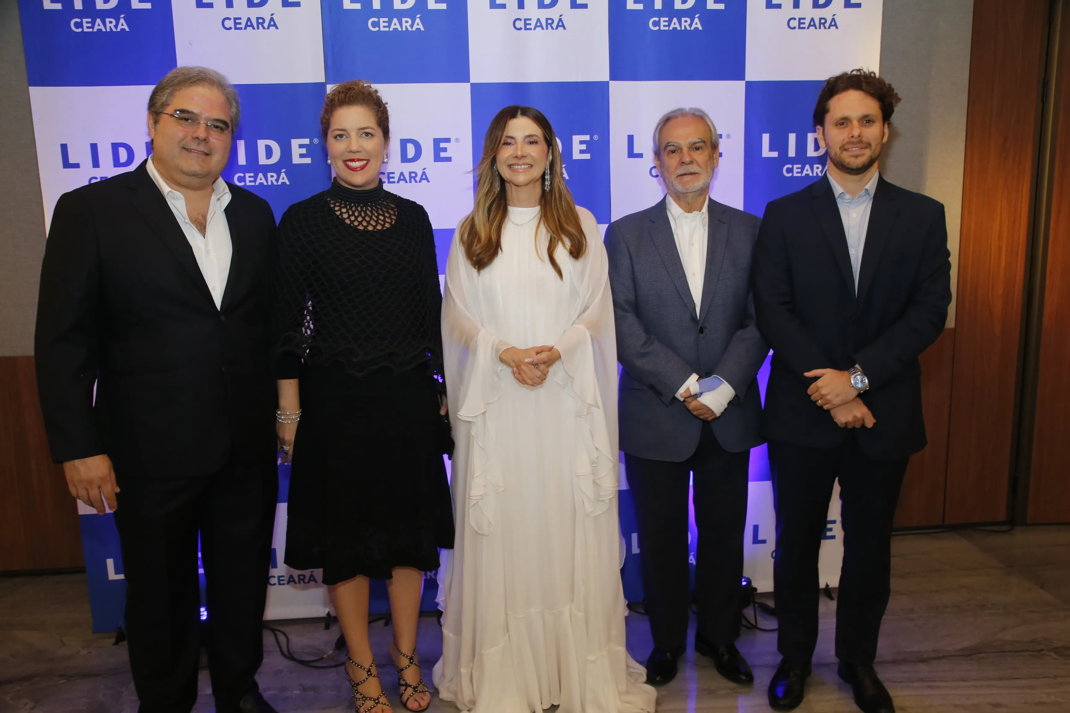 Participaram da celebração Edson Neto e Ticiana Queiroz, Emilia Buarque, Max e Victor Perlingeiro