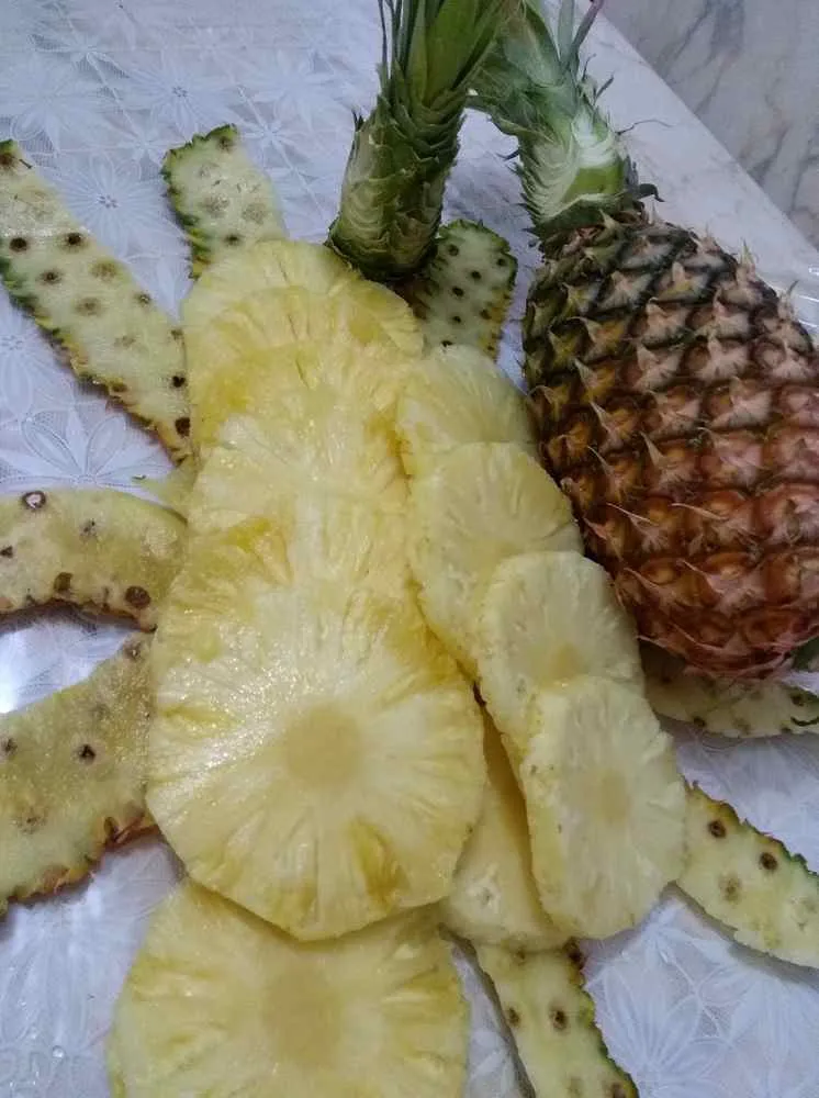 Fruta é servida com comidas mais gordurosas por auxiliar na digestão
