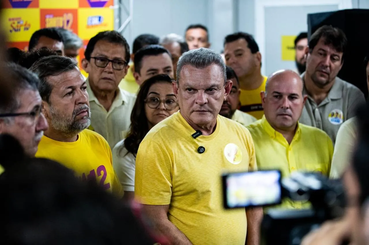 Sarto e aliados durante a campanha eleitoral deste ano