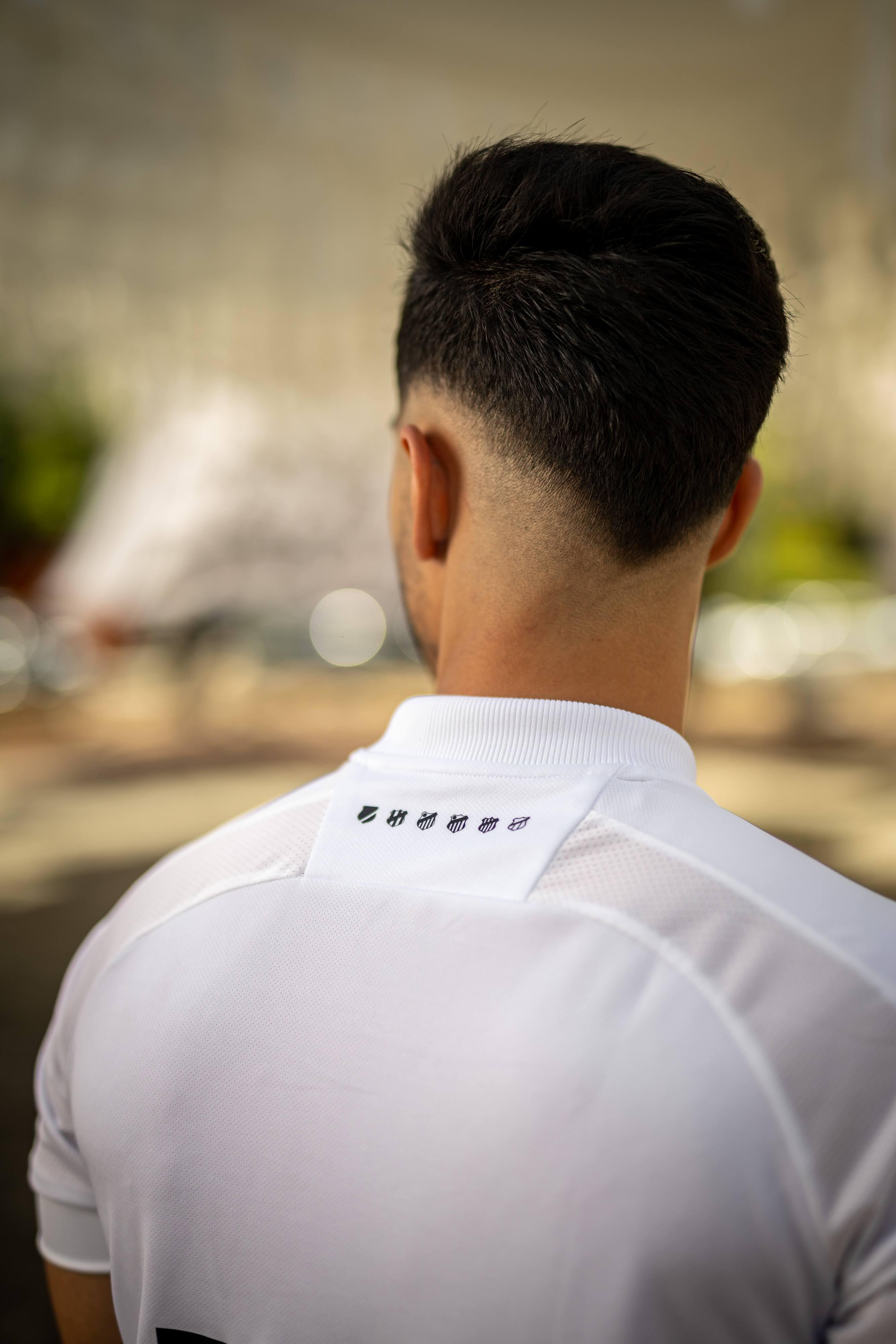 Ceará lança segundo uniforme para a temporada 2025