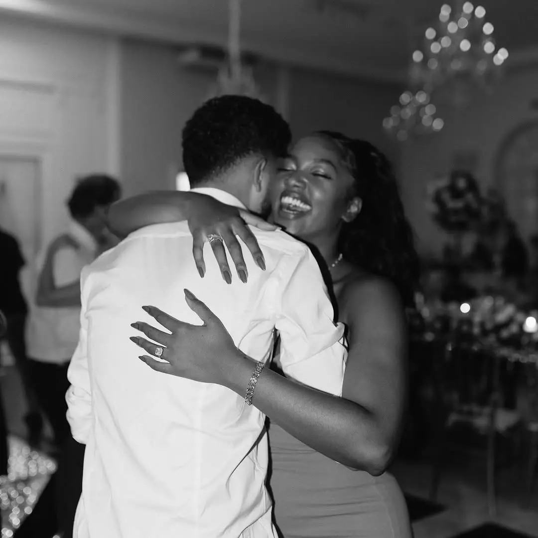 Yuri Lima confirma reconciliação com Iza e celebra dois anos de relacionamento: 'Obrigado por ser assim'