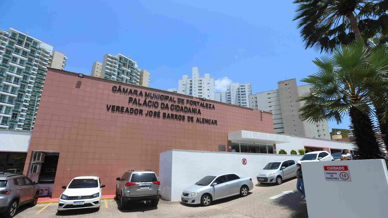 Atual sede da Câmara Municipal de Fortaleza, no bairro Luciano Cavalcante