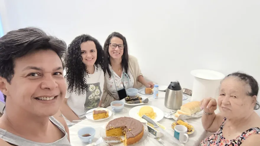 Jéssica perdeu um voo de retorno a Portugal no último domingo (12) devido a uma crise de ansiedade