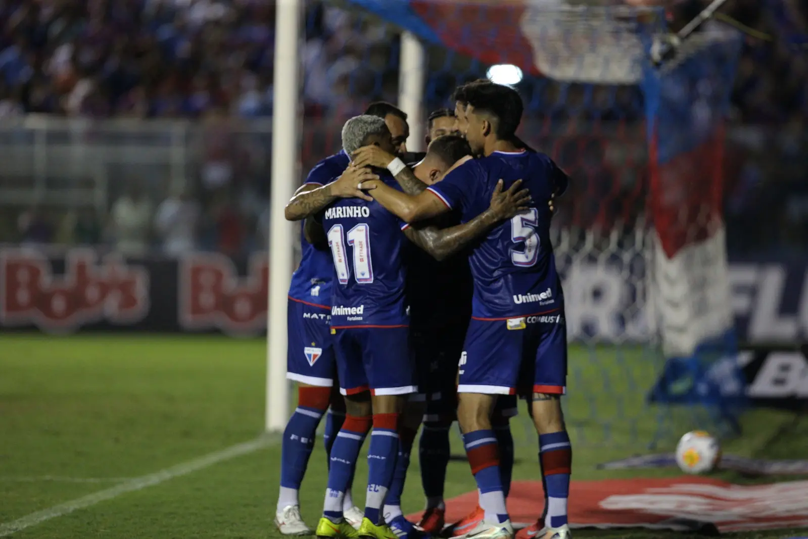 Pol Fernández em ação pelo Fortaleza