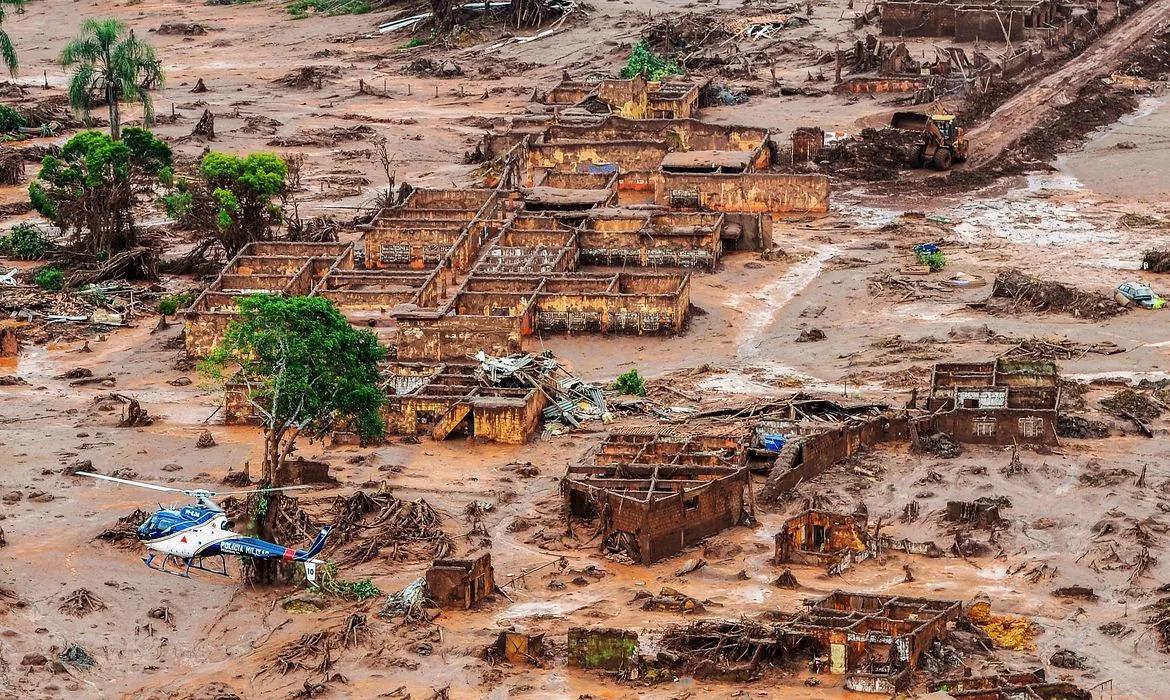 Rompimento da barragem em Brumadinho