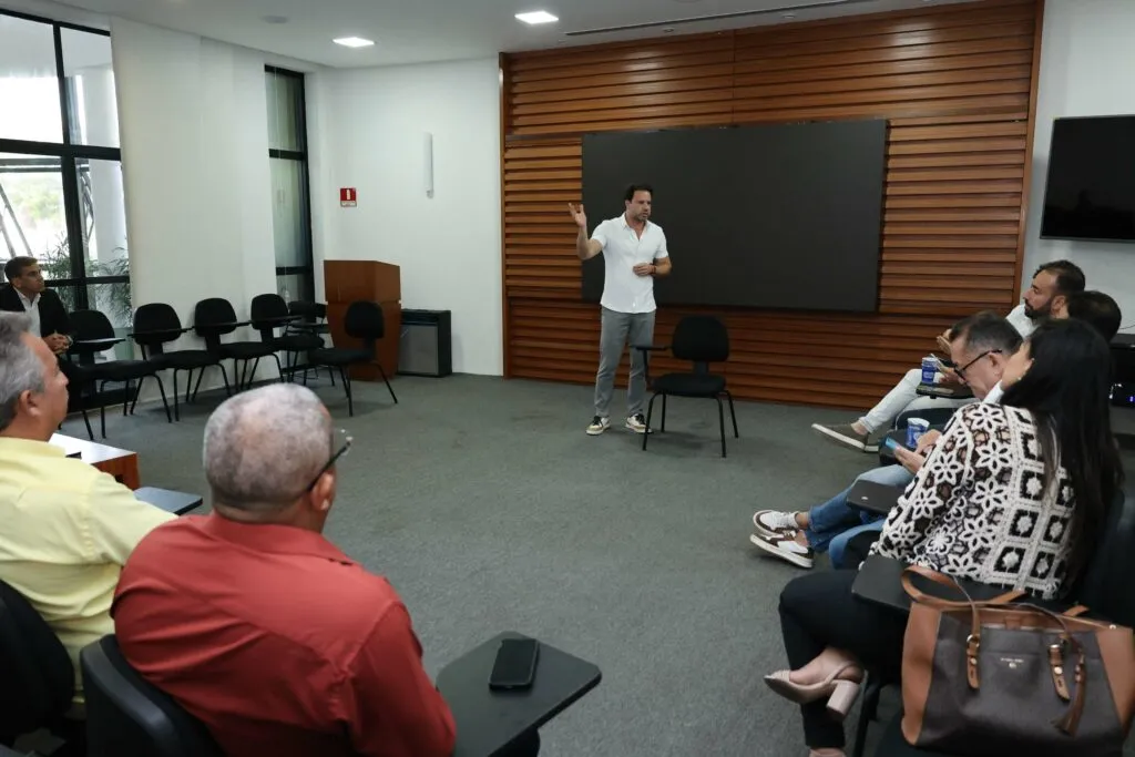 Reunião do Colégio de Líderes ocorreu na quinta-feira (30).