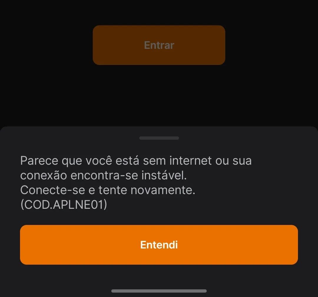 Uma das telas de erro apresentadas pelo app acusa que usuário estaria com problemas de conectividade, mesmo estando com acesso à internet