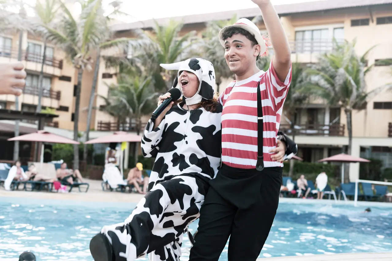 Cantora Luh Lívia promove shows do Bloco da Vaca de um Sapato Só ao longo de fevereiro e março