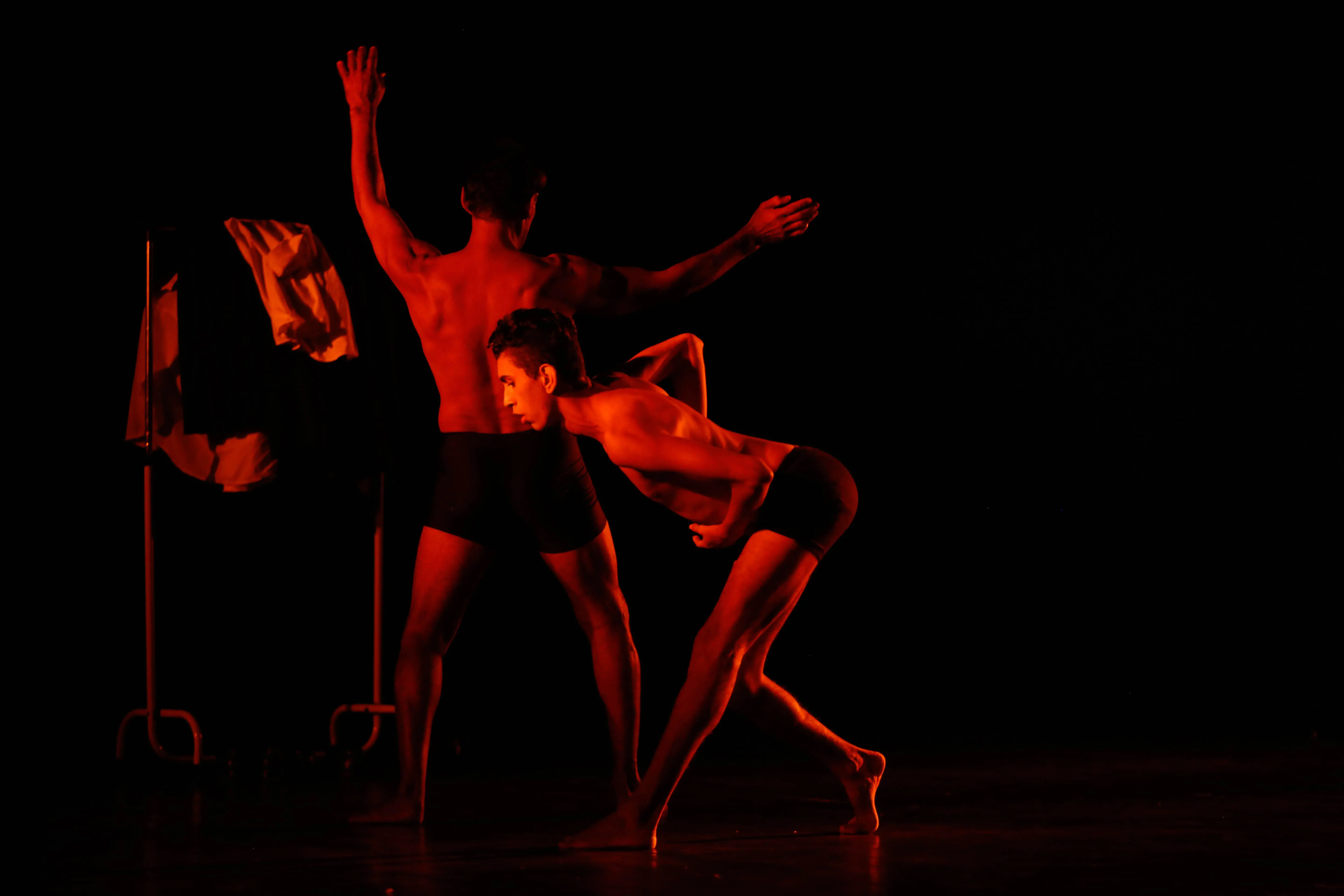 Cia. de Dança de Itapajé celebra 10 anos do espetáculo 'Códigos'