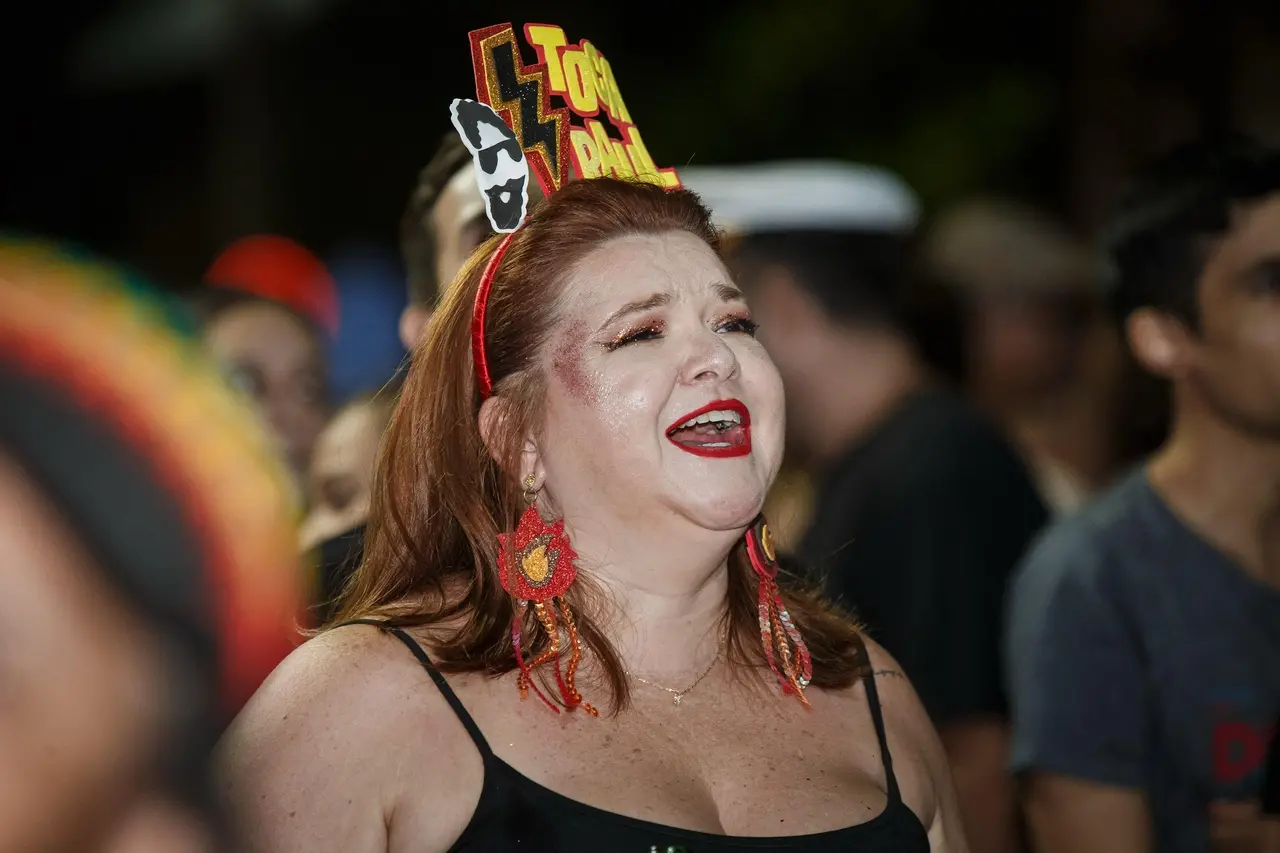 Público que se animou com o bloco ia de fãs de Raul Seixas a foliões em geral