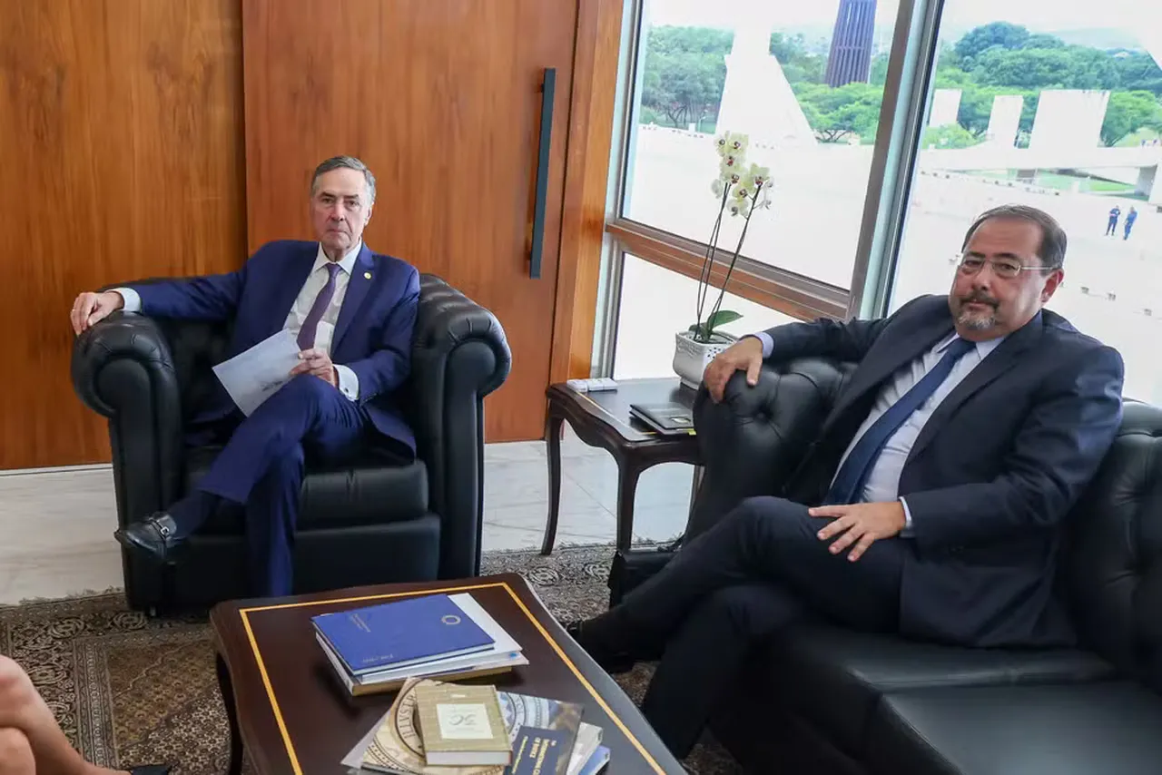 Ministro Luís Roberto Barroso e o advogado Celso Vilardi em reunião no STF